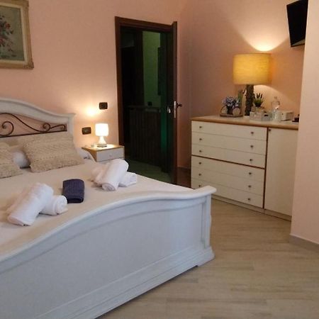 La Tana Del Riccio Bed & Breakfast Vigarano Mainarda Exterior foto